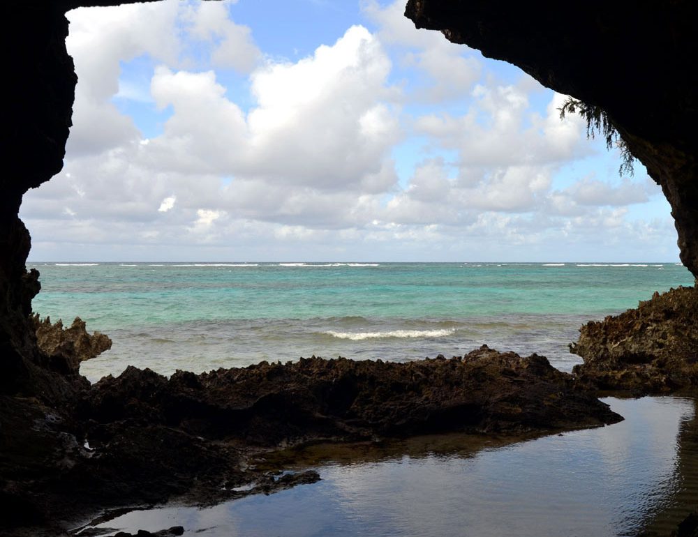 Bahamas Cave
