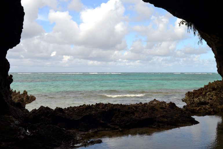 Bahamas Cave